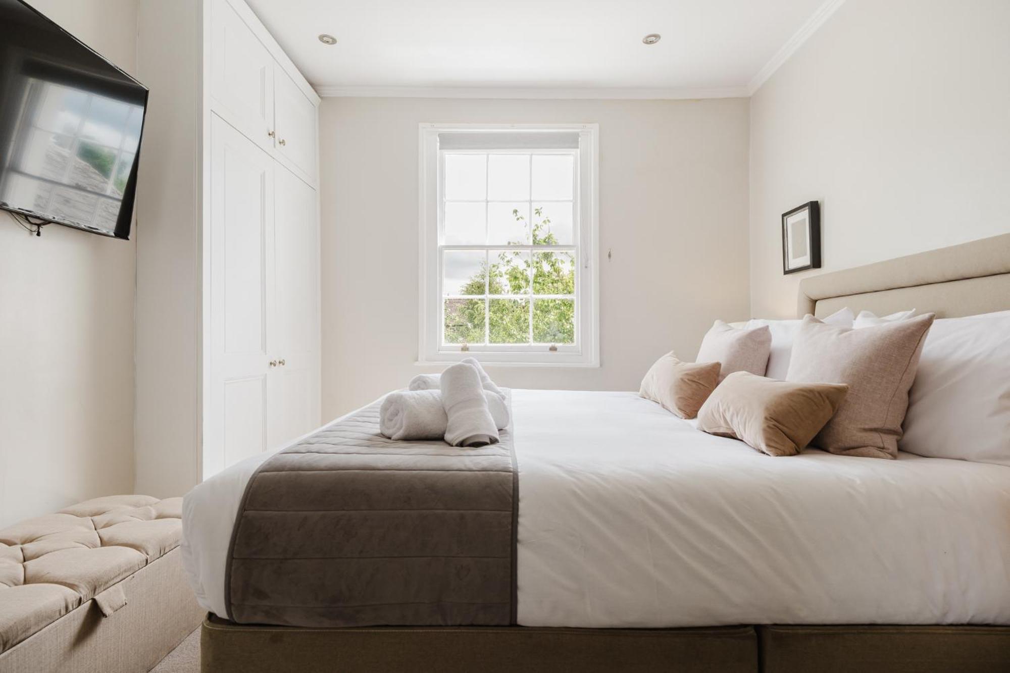 Apartment Gorgeous Townhouse With Garden & Open Living Cheltenham