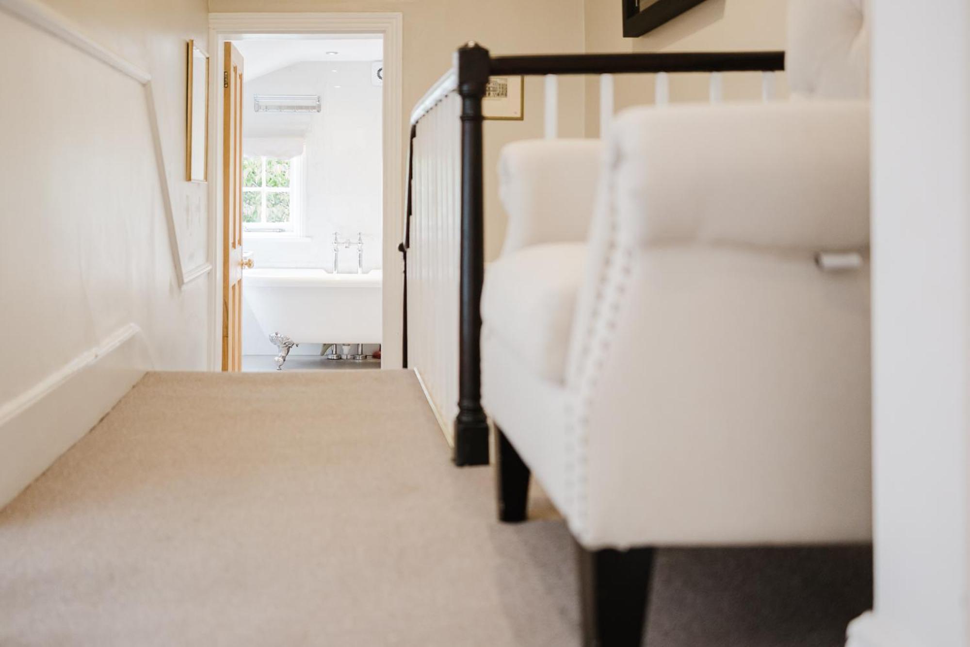 Gorgeous Townhouse With Garden & Open Living