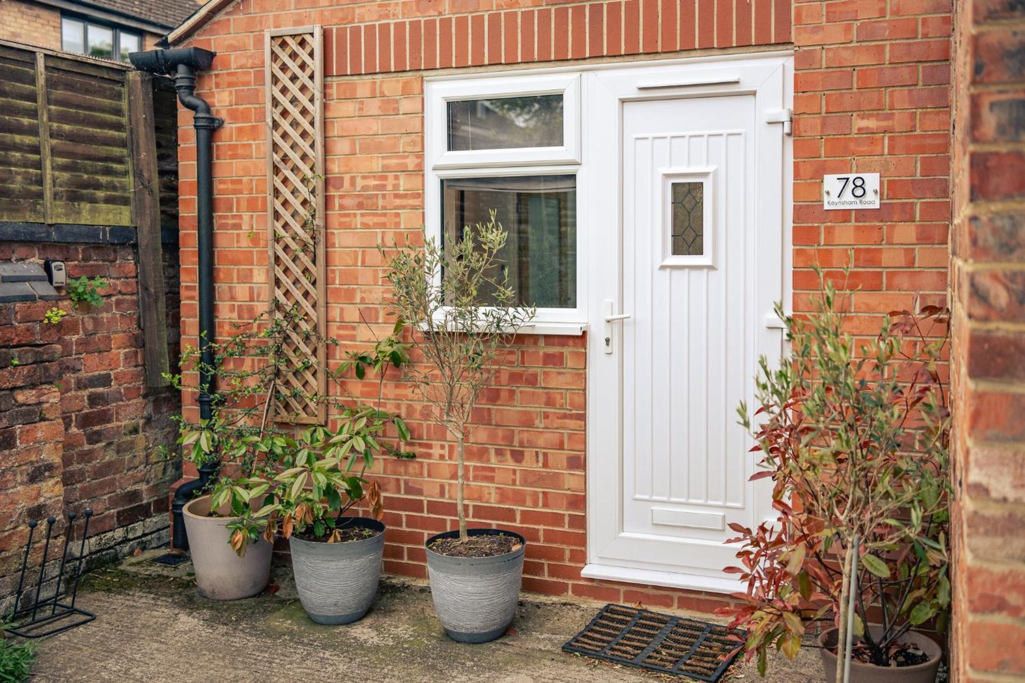 Apartment Gorgeous Townhouse With Garden & Open Living Cheltenham